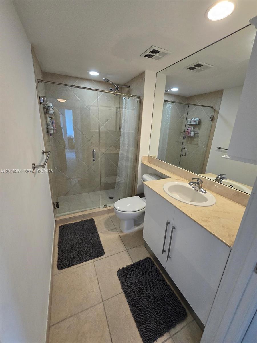 325 S Biscayne Blvd #3719, Miami FL 33131