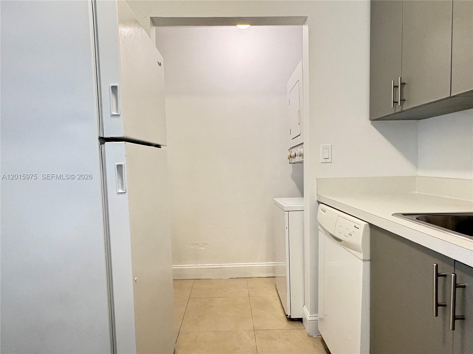 9703 Hammocks Blvd #202, Miami FL 33196