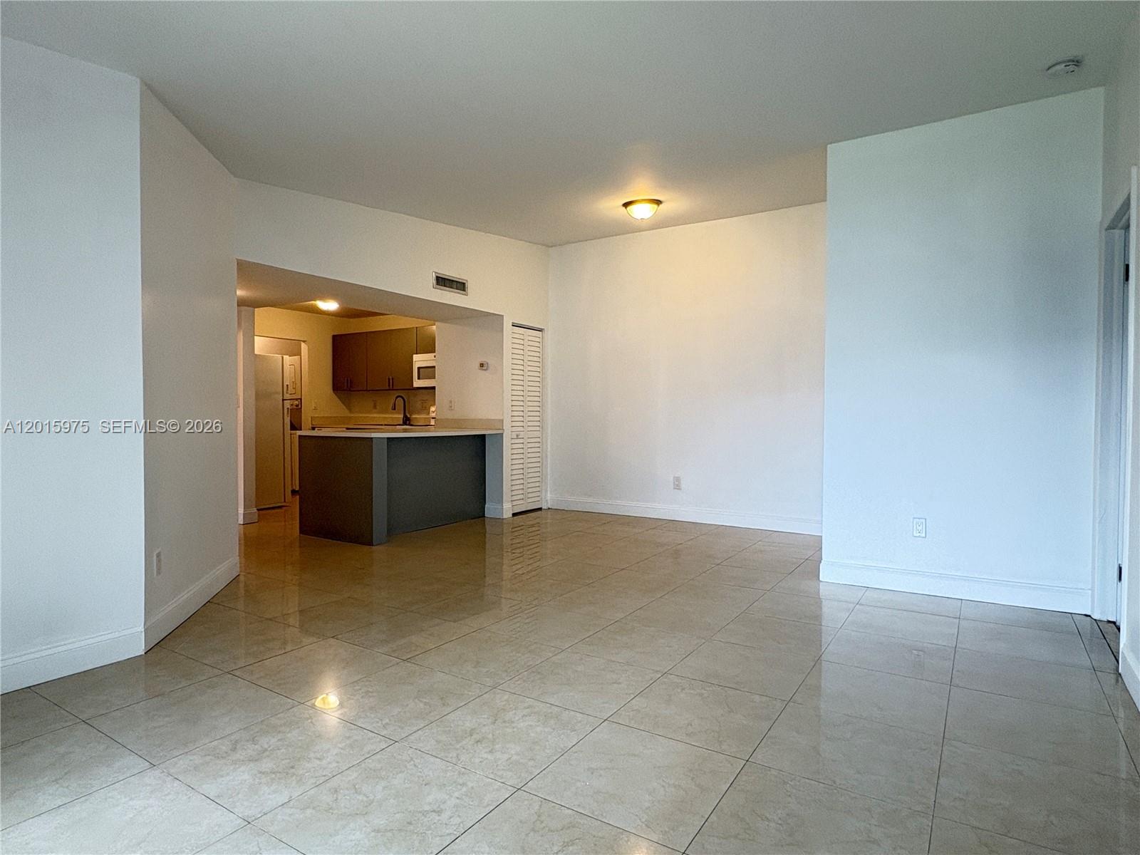 9703 Hammocks Blvd #202, Miami FL 33196