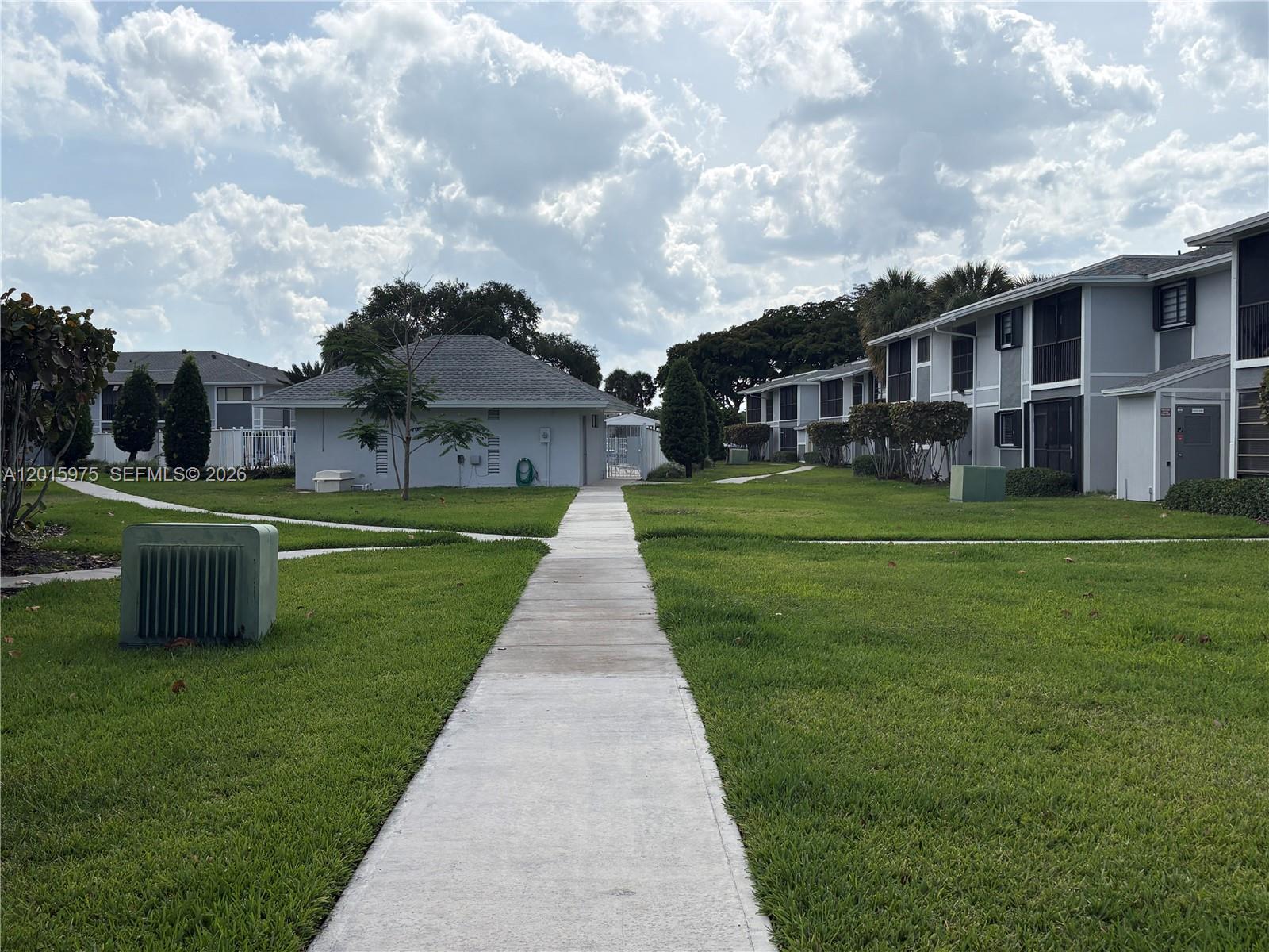 9703 Hammocks Blvd #202, Miami FL 33196