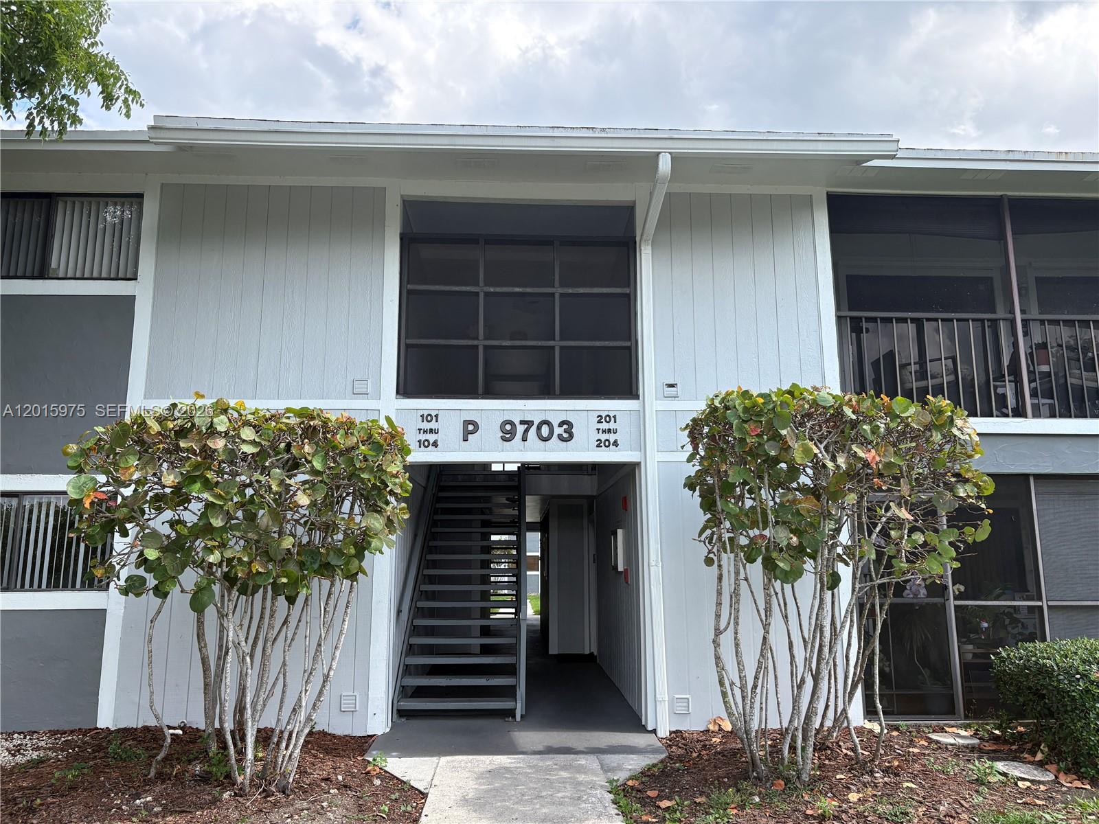 9703 Hammocks Blvd #202, Miami FL 33196