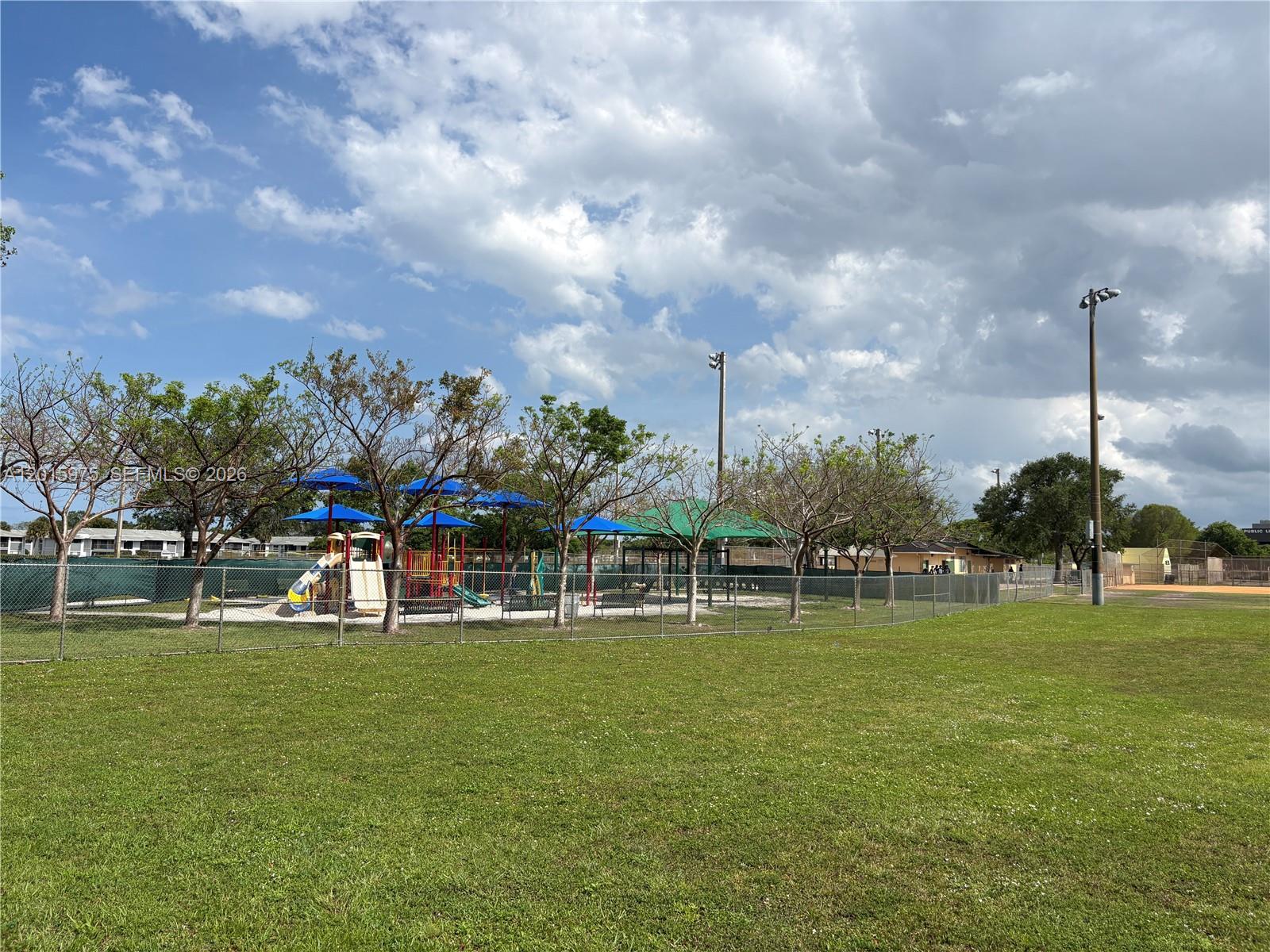 9703 Hammocks Blvd #202, Miami FL 33196