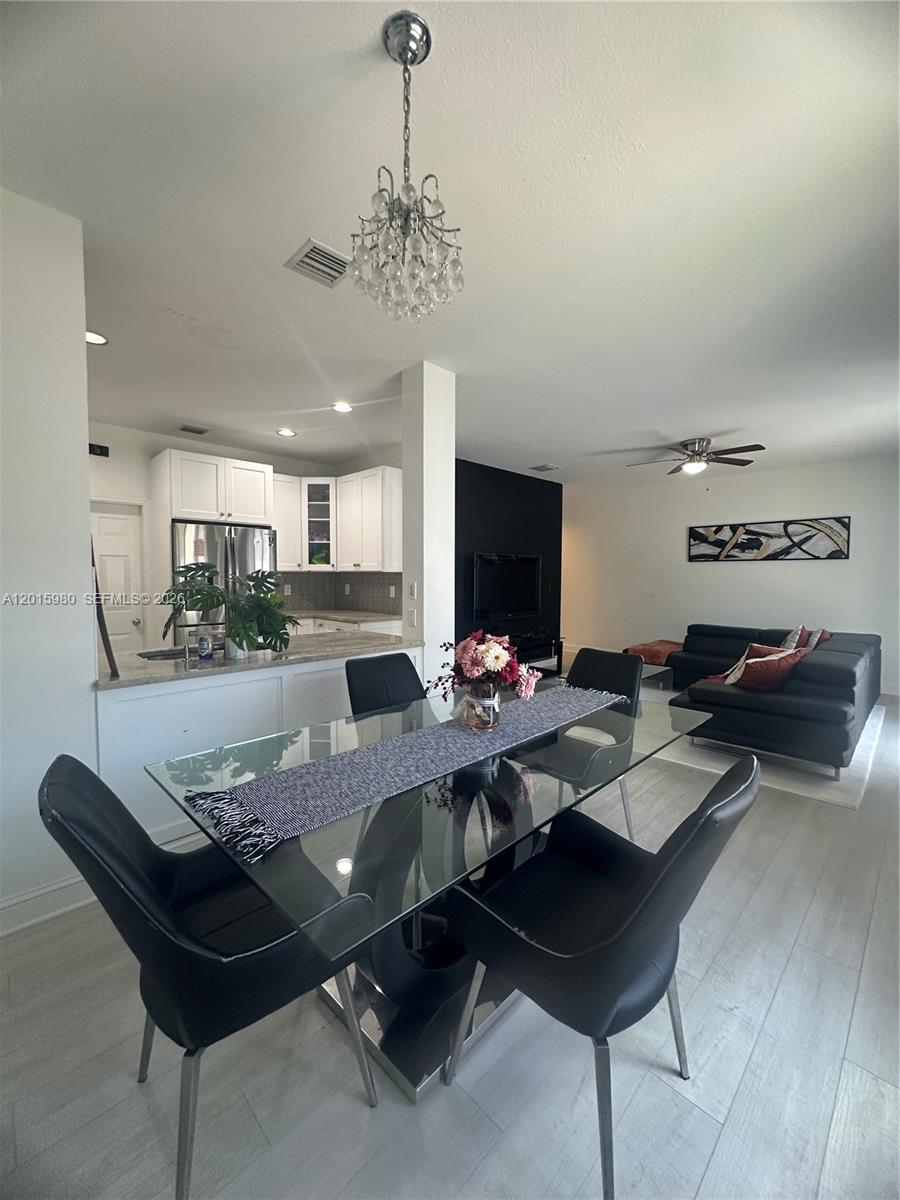 5402 Pointe Villa Dr #B, Lighthouse Point FL 33064