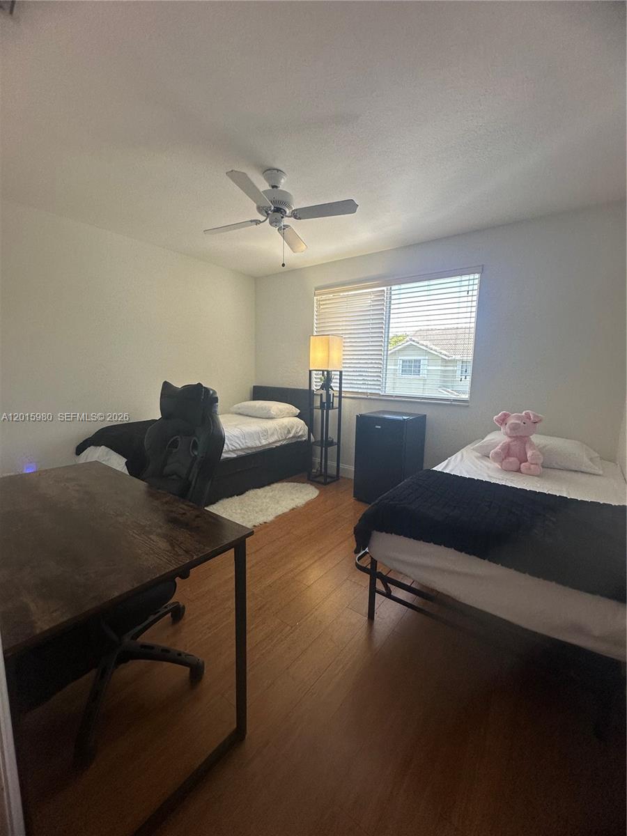 5402 Pointe Villa Dr #B, Lighthouse Point FL 33064