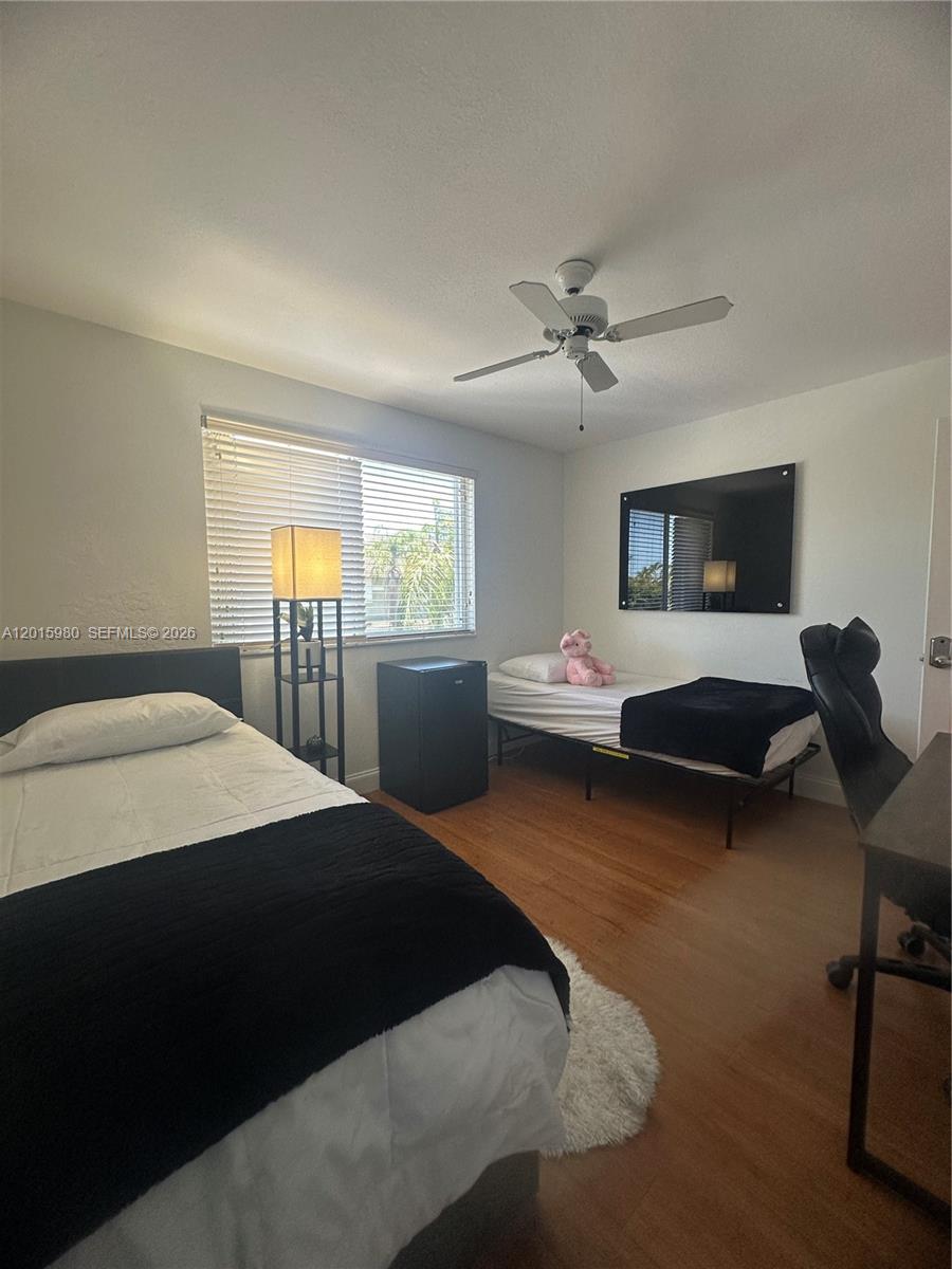 5402 Pointe Villa Dr #B, Lighthouse Point FL 33064