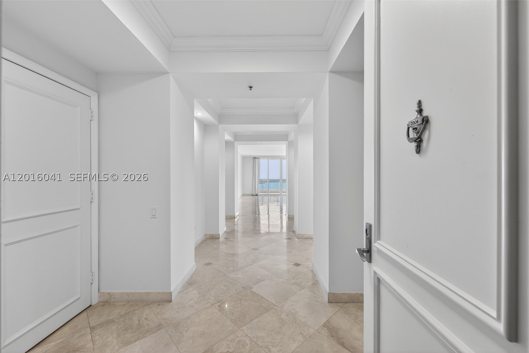 808 Brickell Key Dr #3304, Miami FL 33131