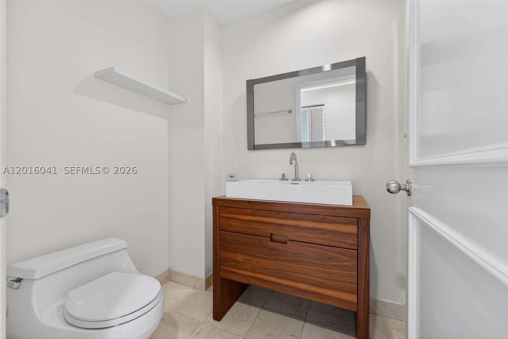 808 Brickell Key Dr #3304, Miami FL 33131