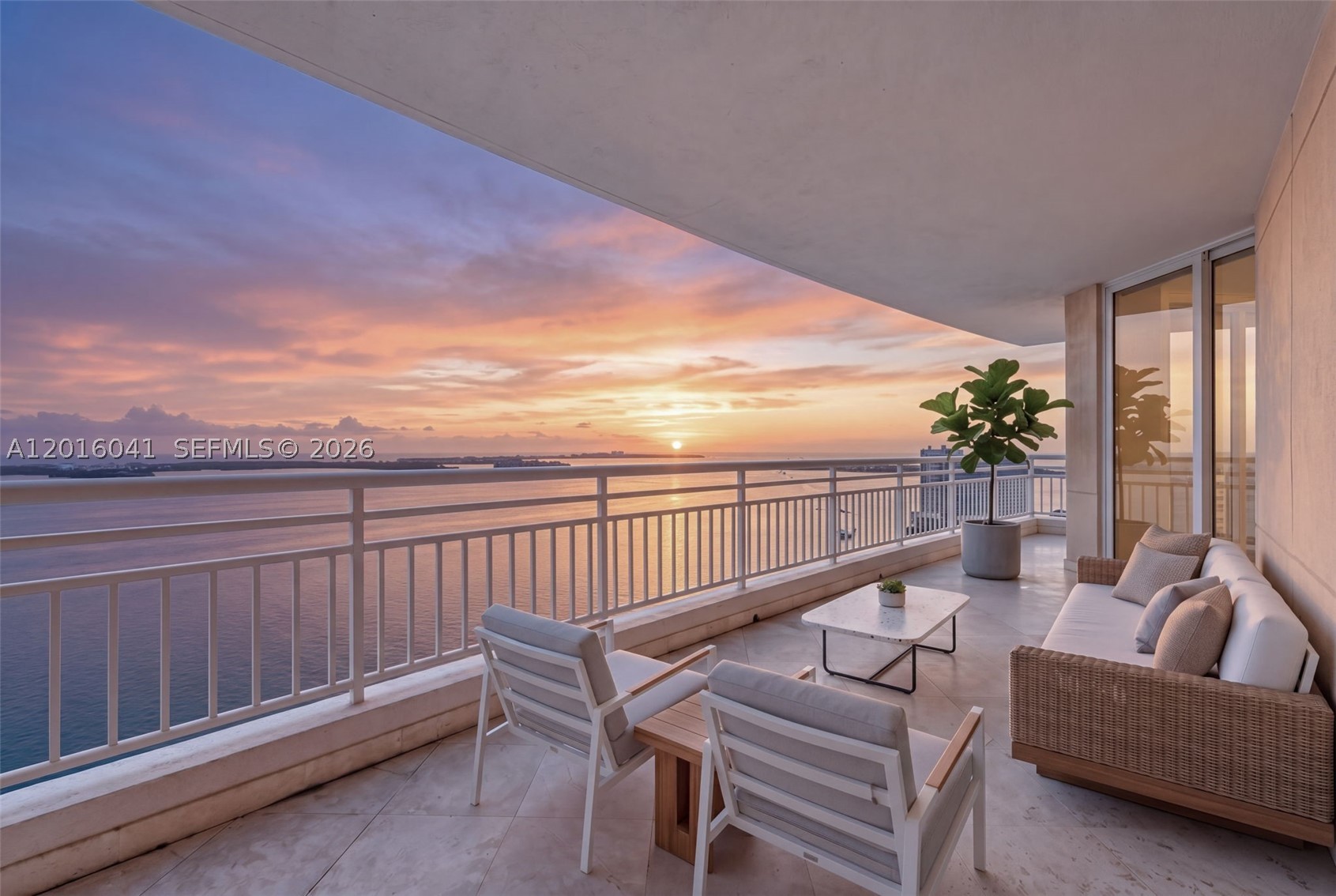 808 Brickell Key Dr #3304, Miami FL 33131
