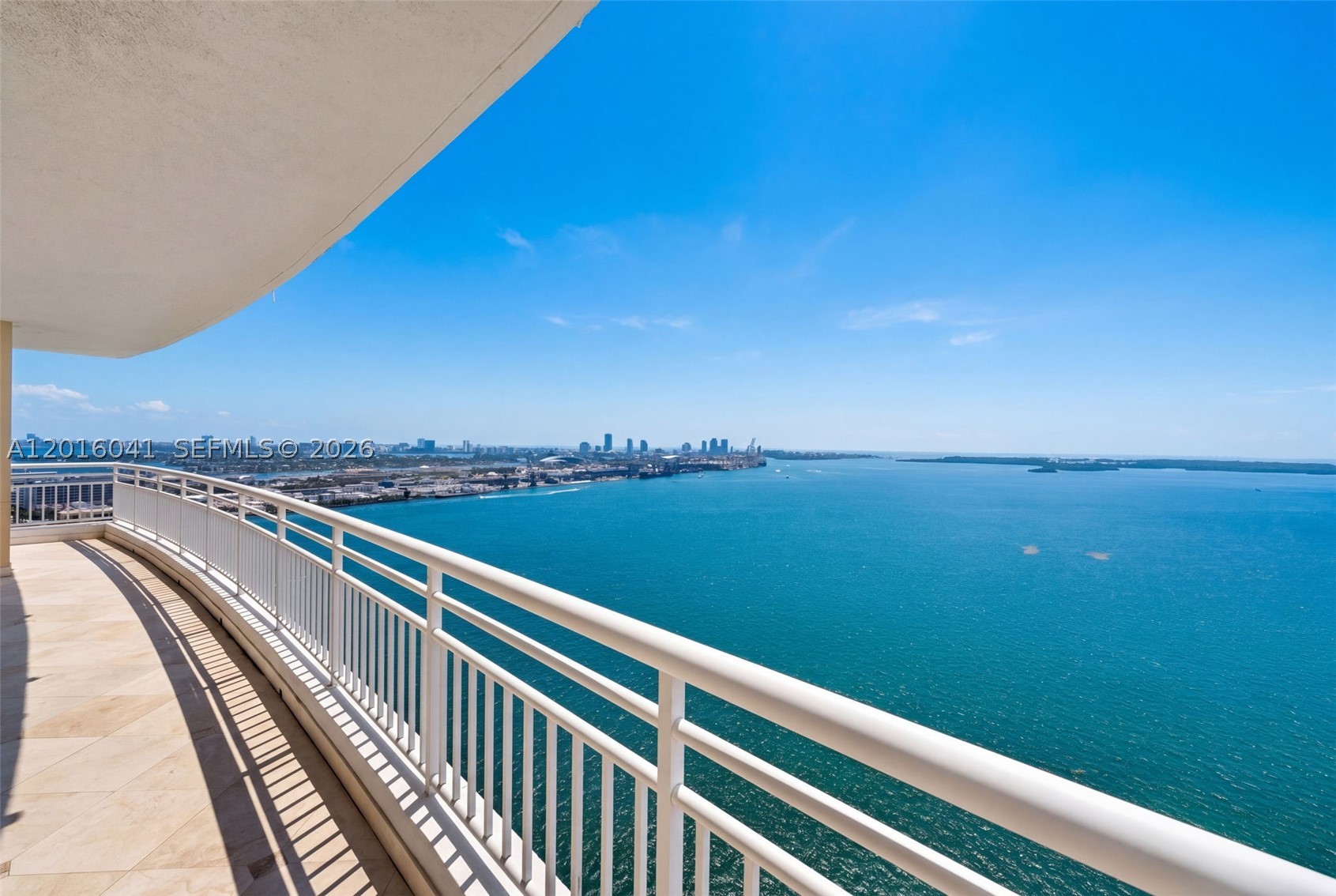 808 Brickell Key Dr #3304, Miami FL 33131