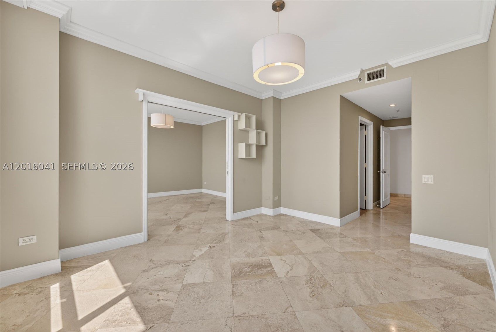 808 Brickell Key Dr #3304, Miami FL 33131
