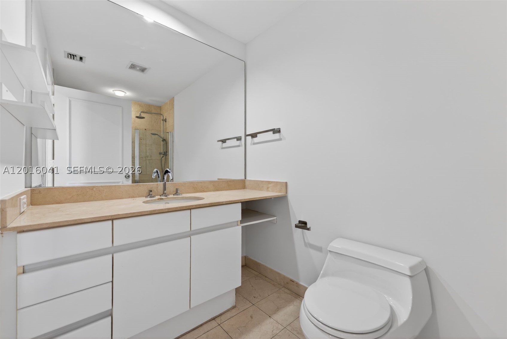 808 Brickell Key Dr #3304, Miami FL 33131