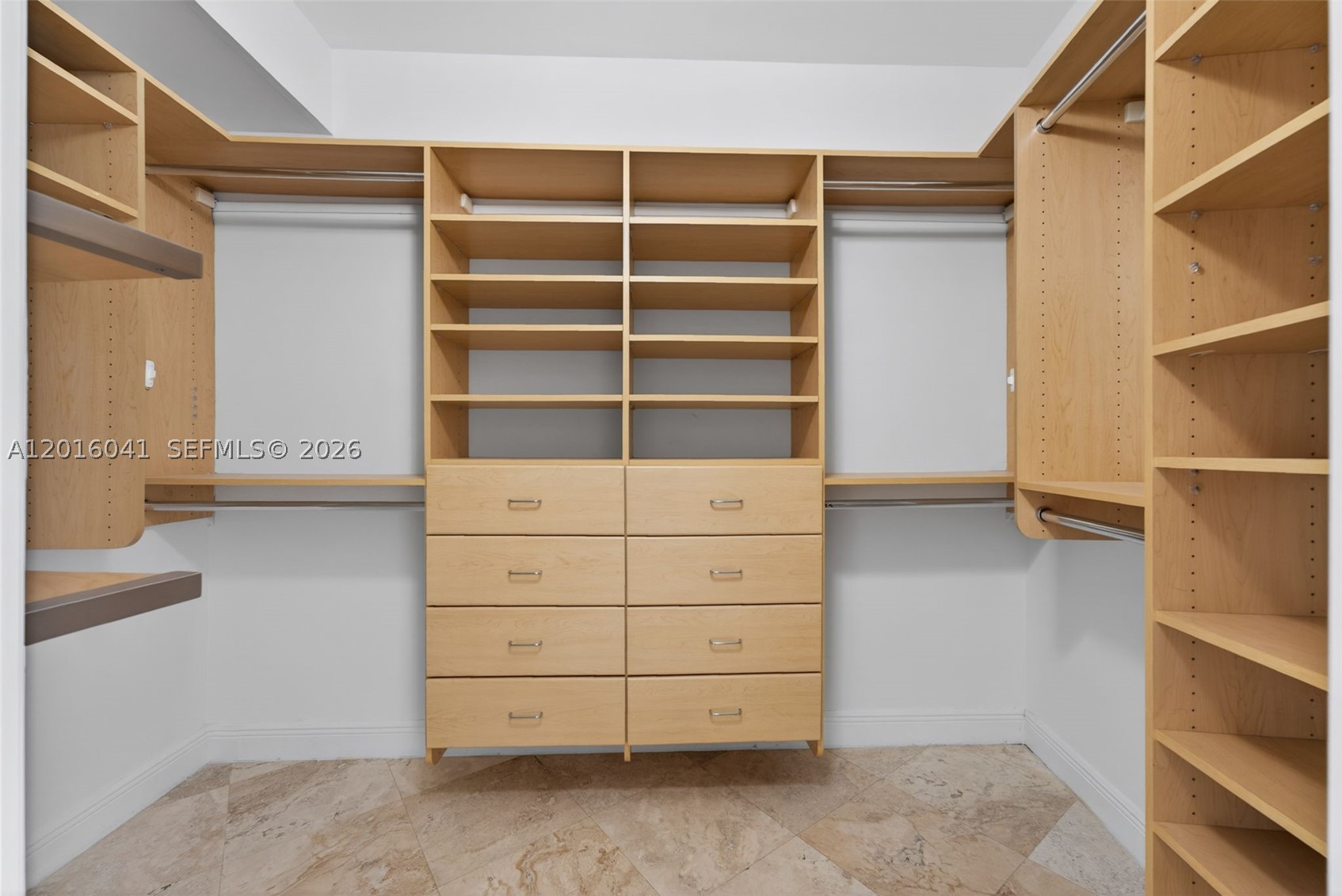 808 Brickell Key Dr #3304, Miami FL 33131