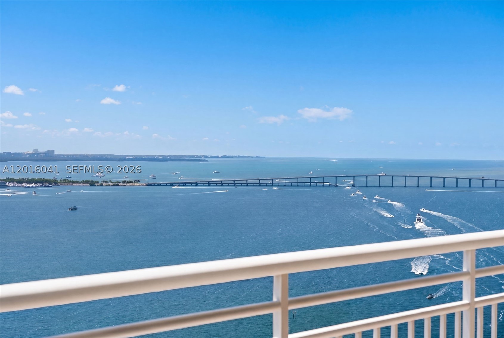 808 Brickell Key Dr #3304, Miami FL 33131