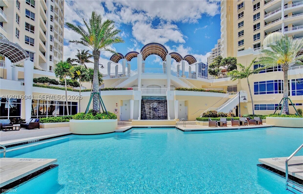 808 Brickell Key Dr #3304, Miami FL 33131