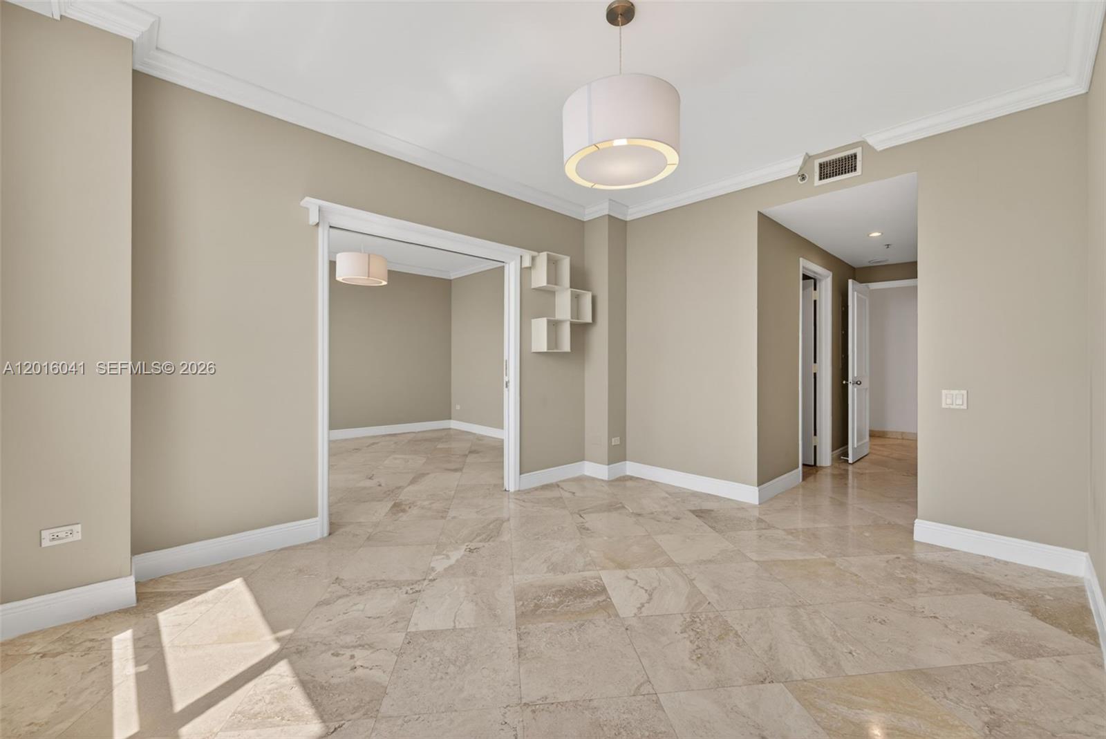 808 Brickell Key Dr #3304, Miami FL 33131