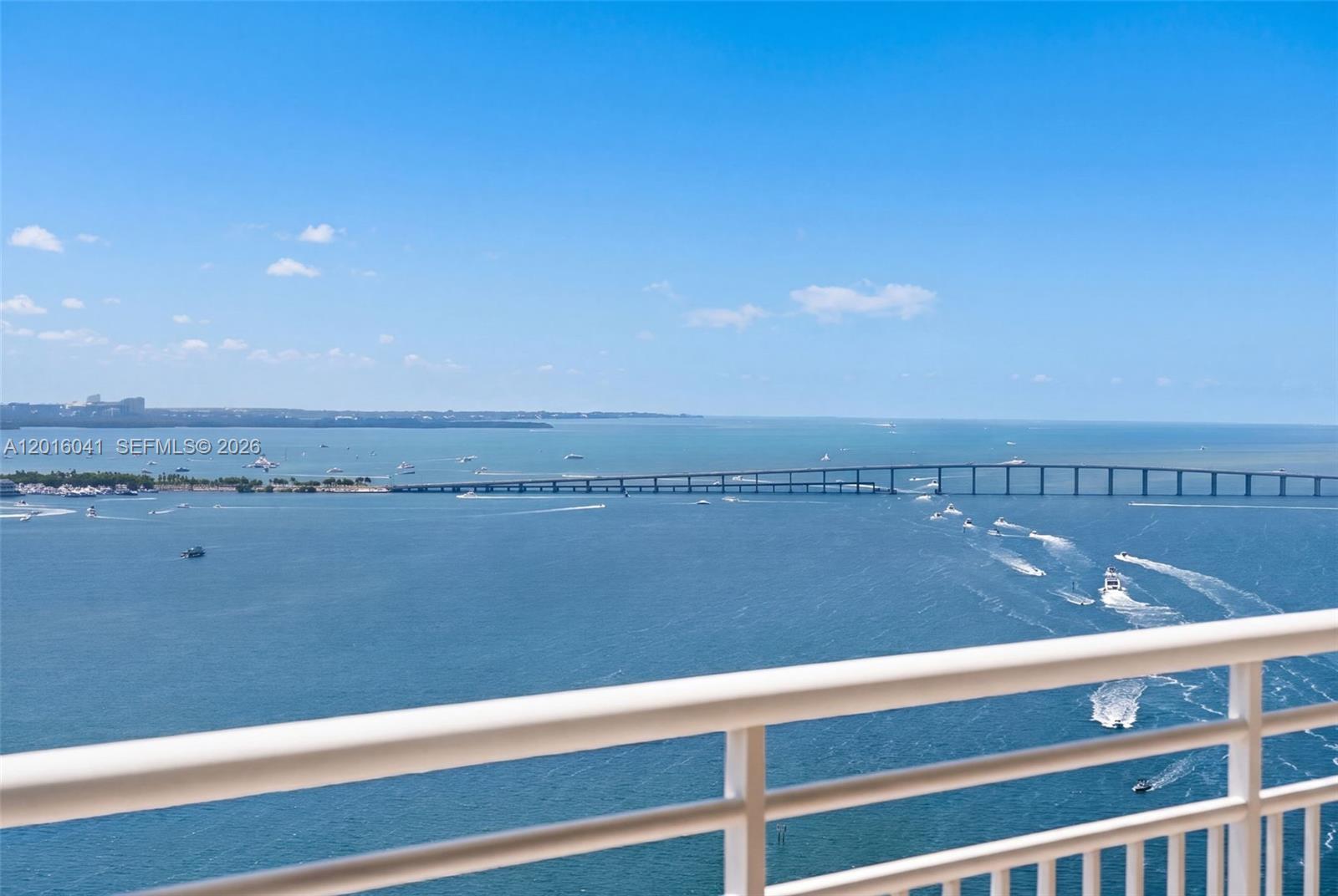 808 Brickell Key Dr #3304, Miami FL 33131