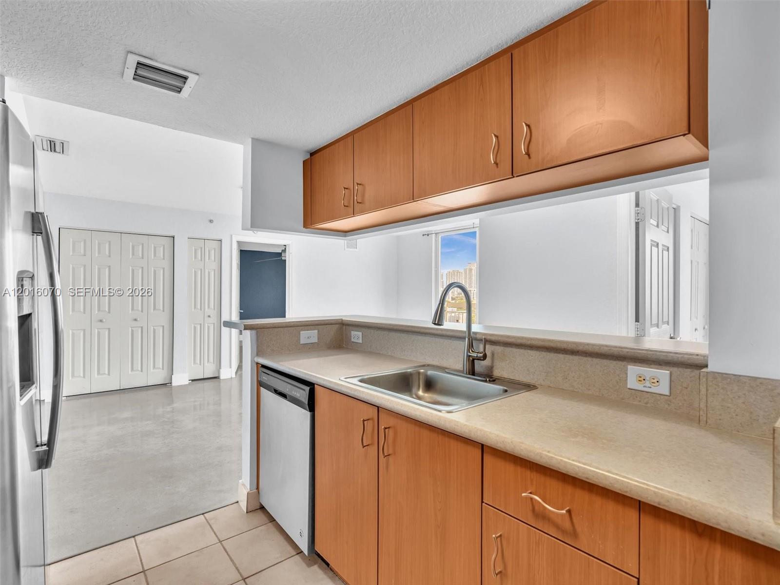 816 NW 11th St #1208, Miami FL 33136