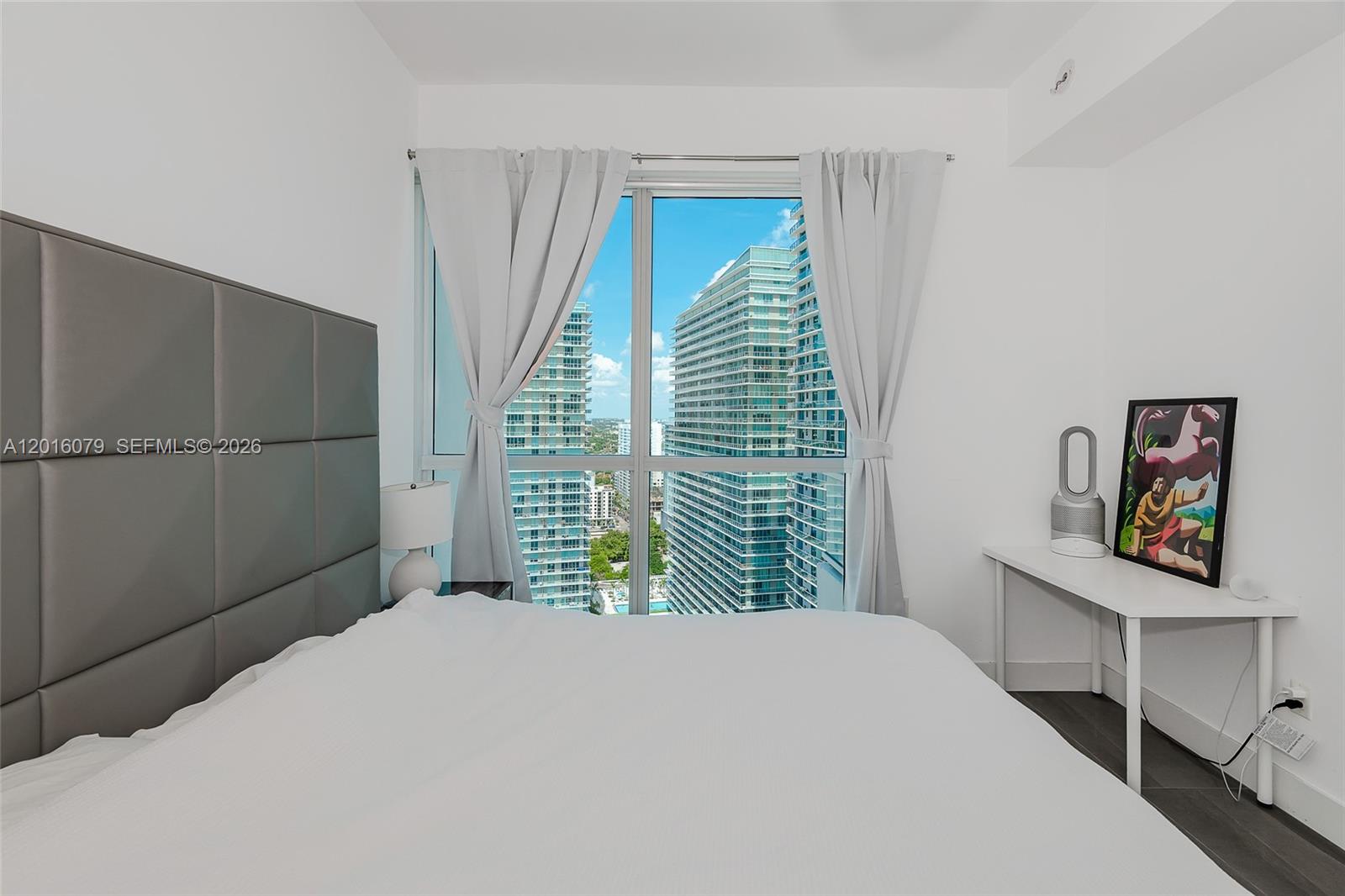 1080 Brickell Ave #2803, Miami FL 33131