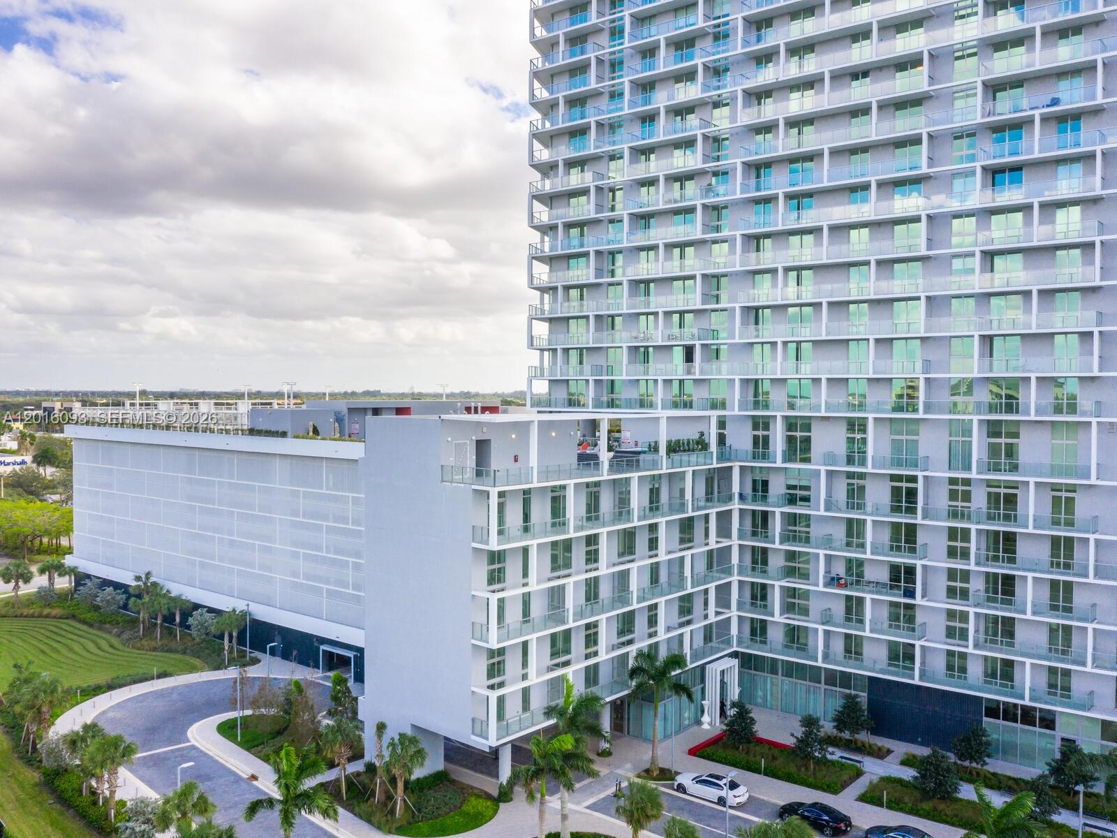 2000 S Metropica Way #2007, Sunrise FL 33323