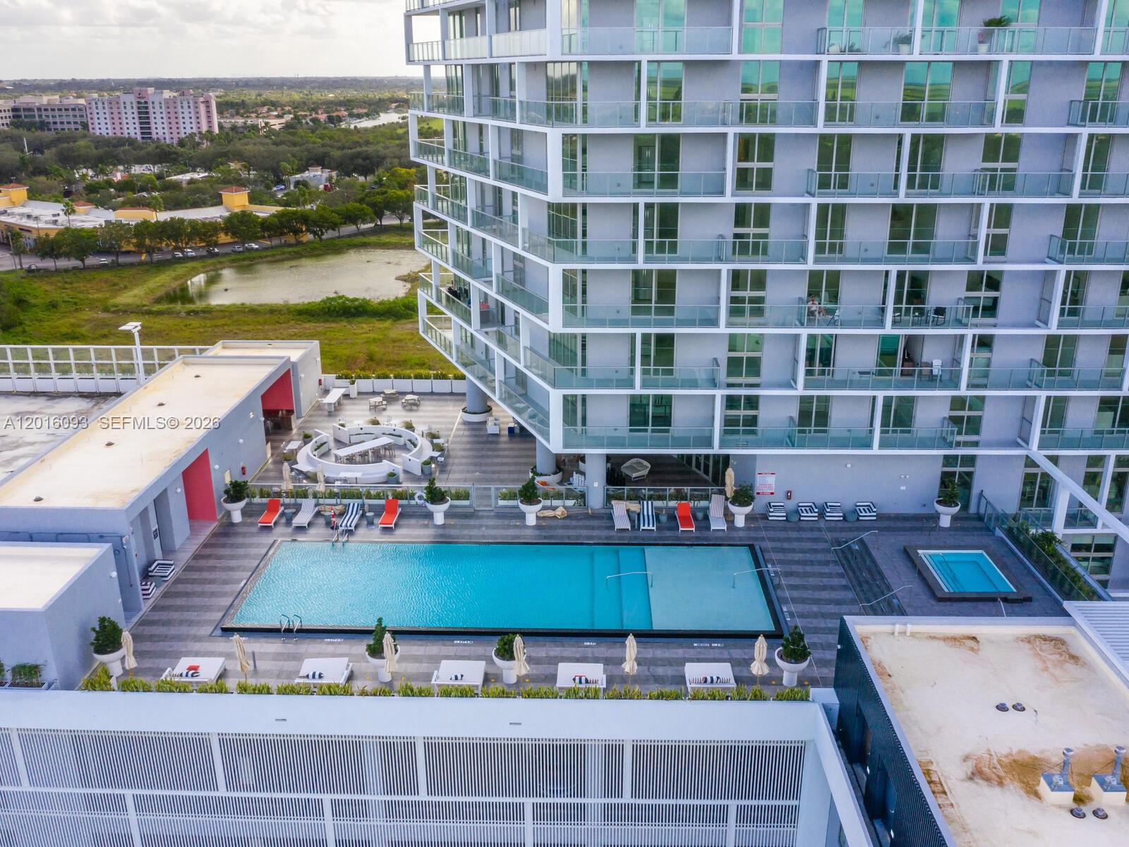 2000 S Metropica Way #2007, Sunrise FL 33323