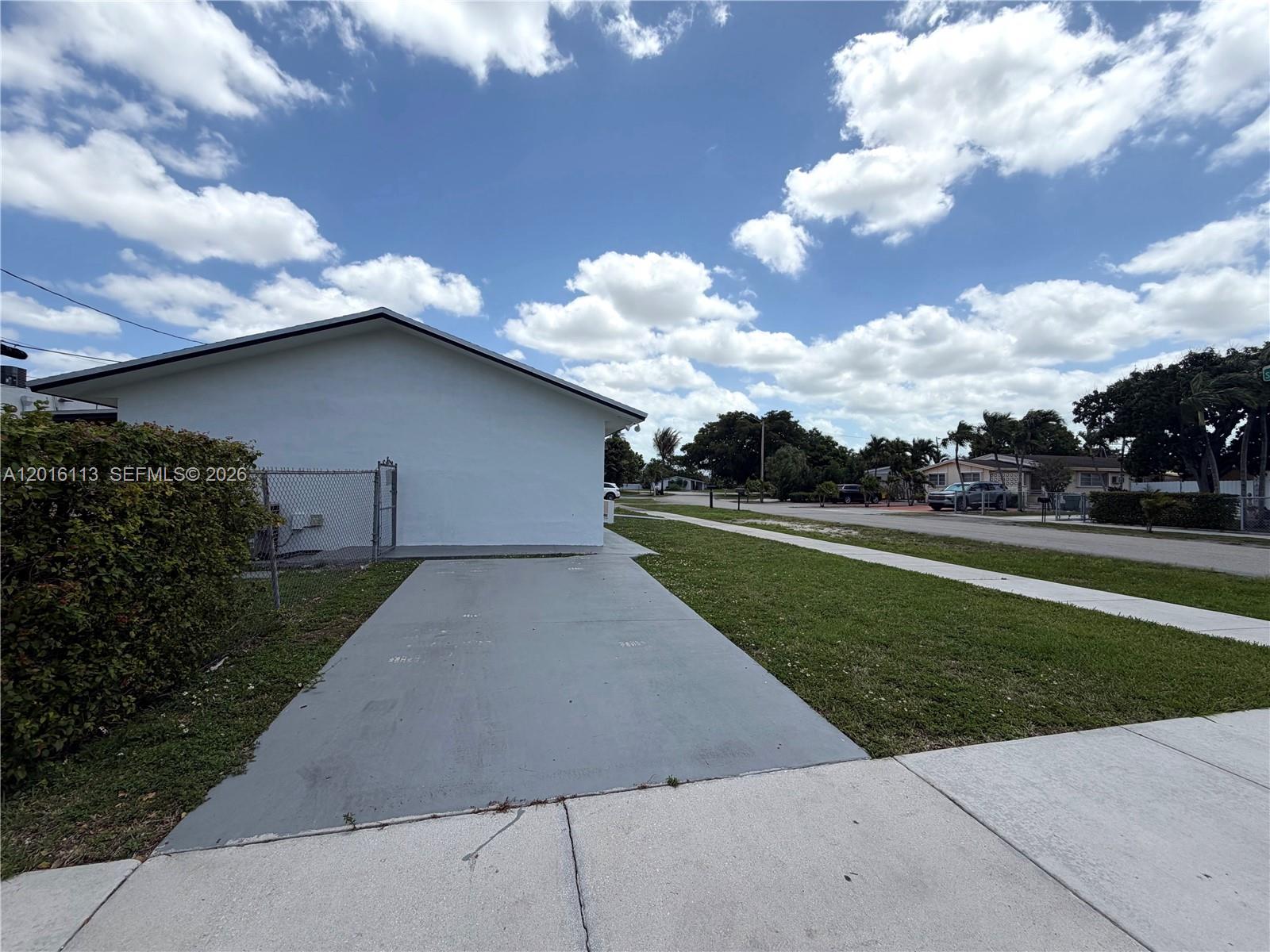 7993 SW 9th Ter, Miami FL 33144