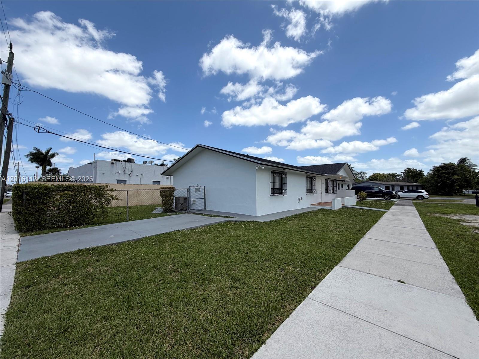 7993 SW 9th Ter, Miami FL 33144