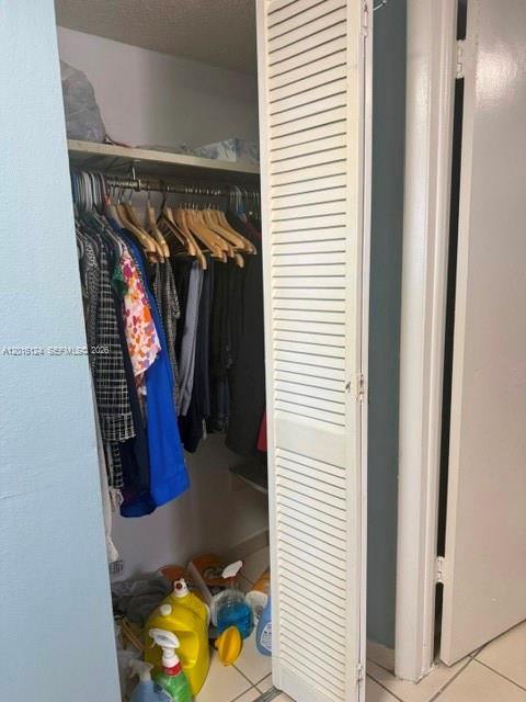 3640 NW 9th St #201, Miami FL 33125