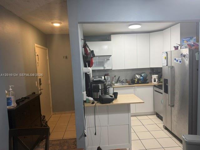 3640 NW 9th St #201, Miami FL 33125