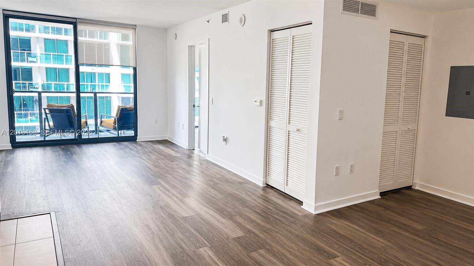 31 SE 6th St #1904, Miami FL 33131
