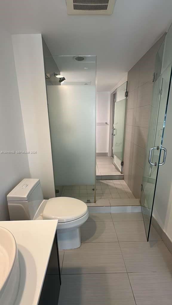 31 SE 6th St #1904, Miami FL 33131