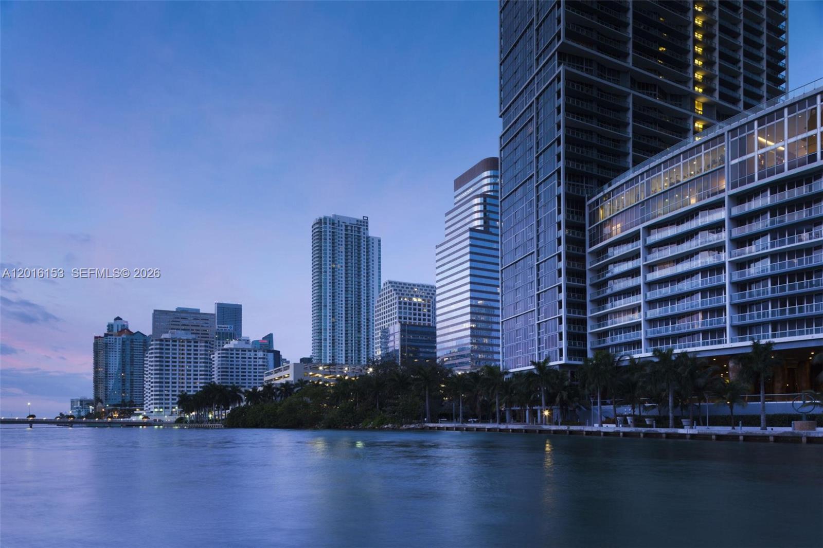 31 SE 6th St #1904, Miami FL 33131