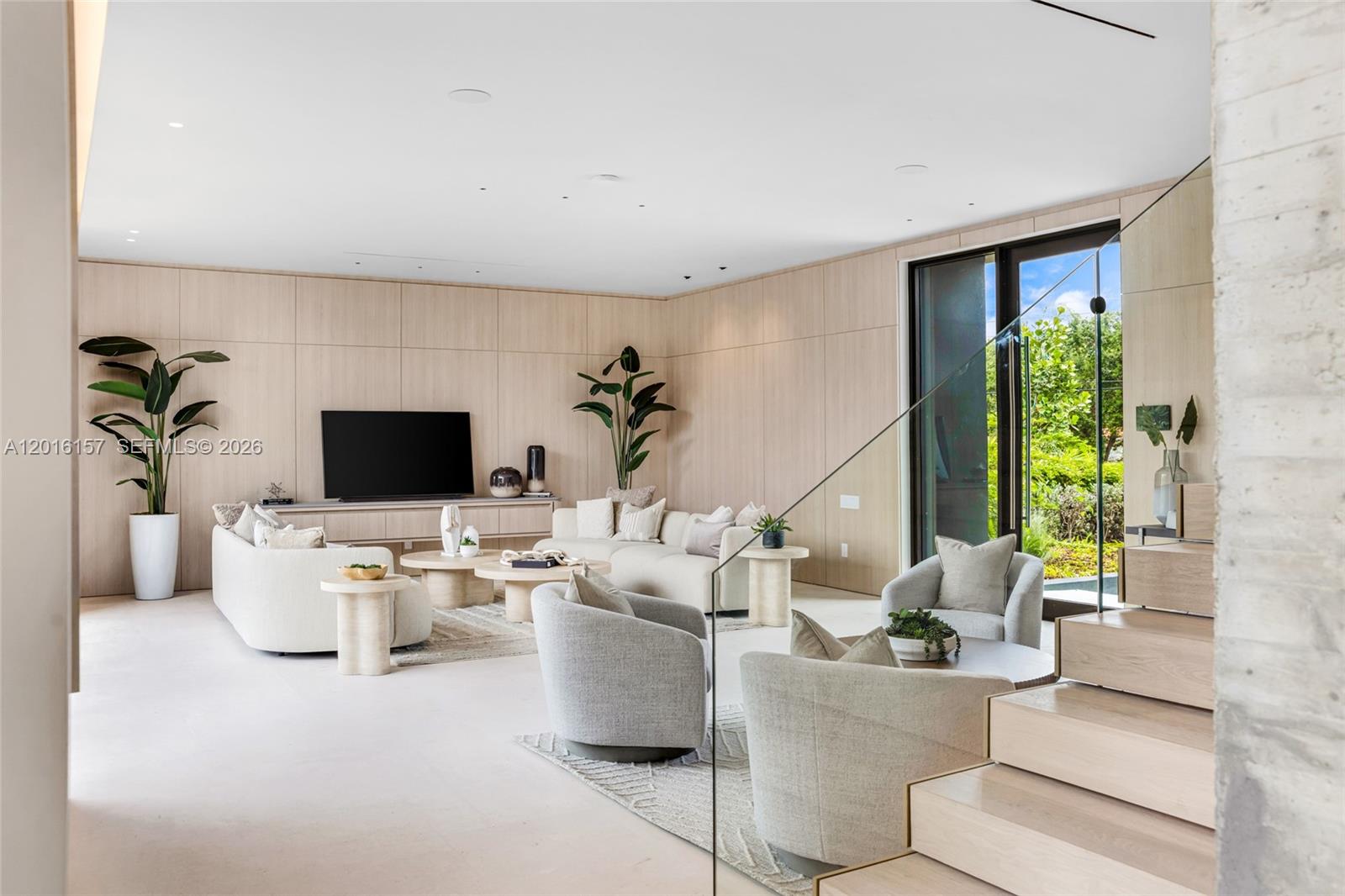 4550 N Jefferson Ave, Miami Beach FL 33140