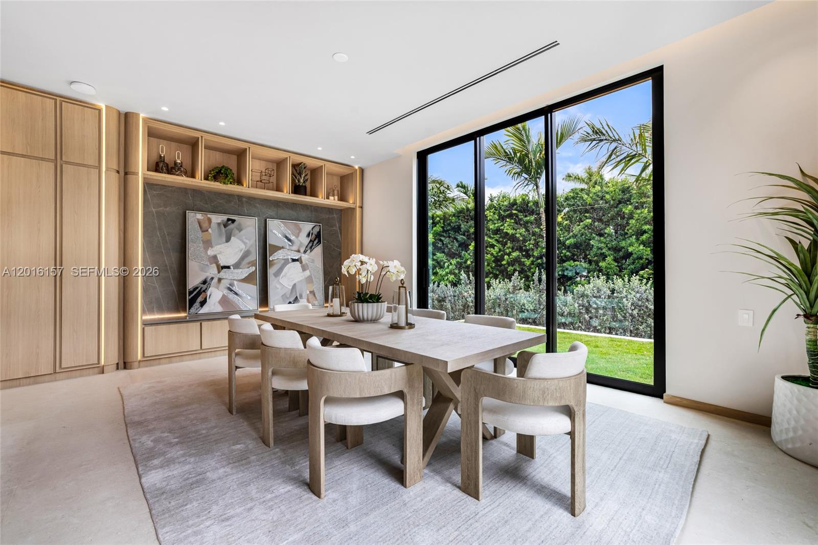 4550 N Jefferson Ave, Miami Beach FL 33140
