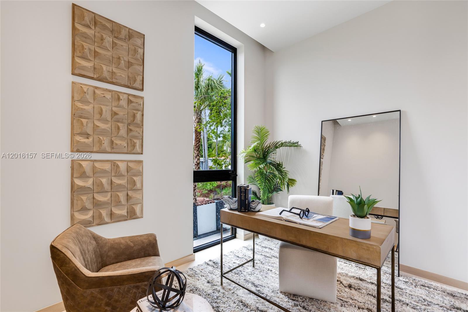 4550 N Jefferson Ave, Miami Beach FL 33140