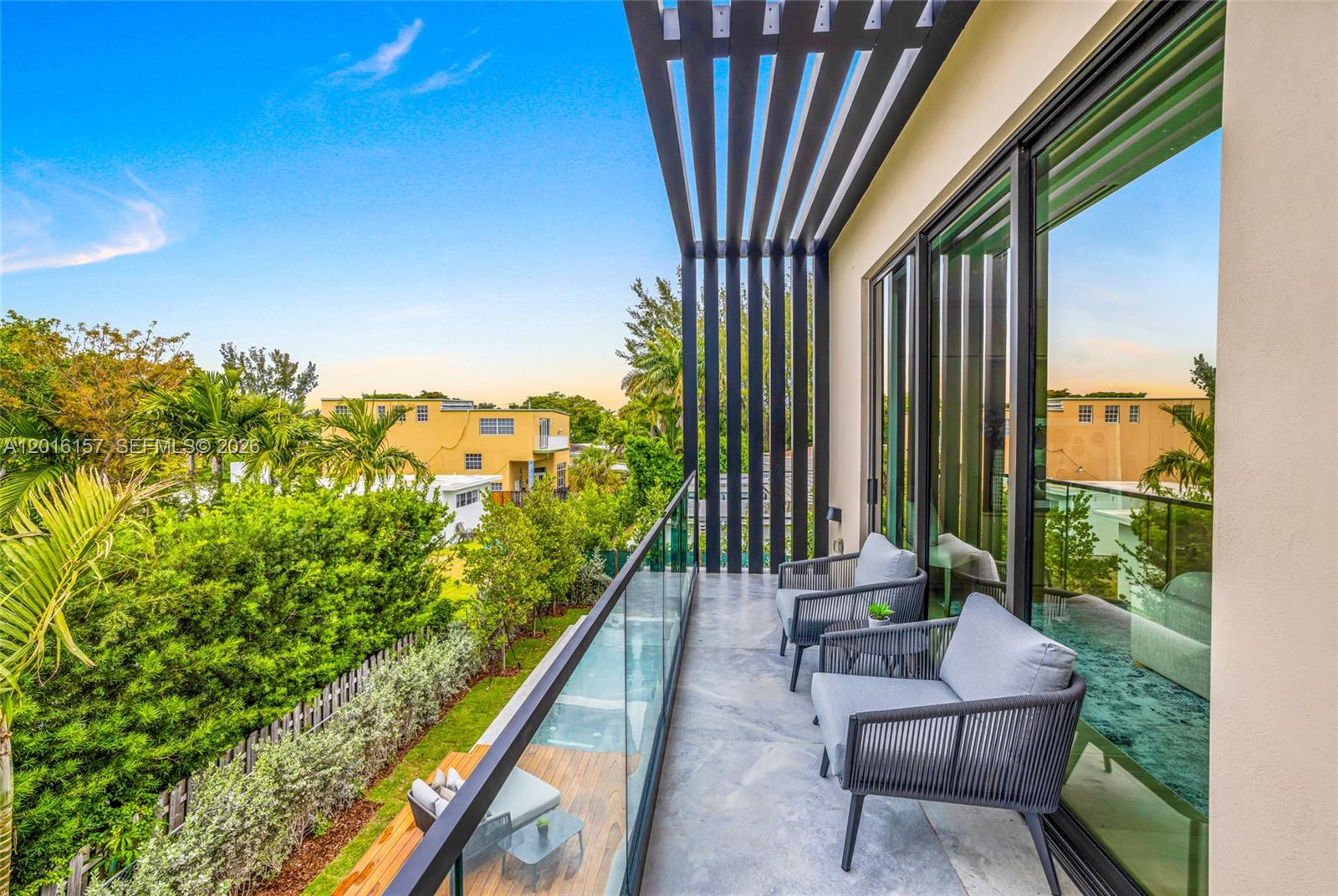 4550 N Jefferson Ave, Miami Beach FL 33140