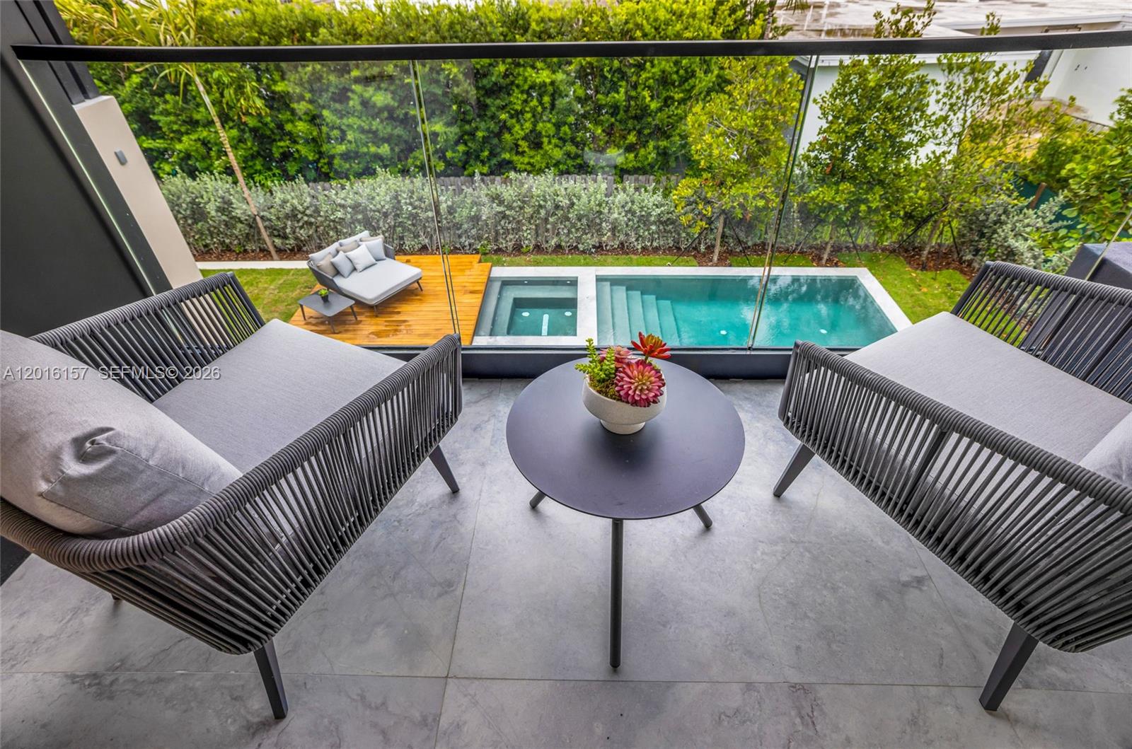 4550 N Jefferson Ave, Miami Beach FL 33140