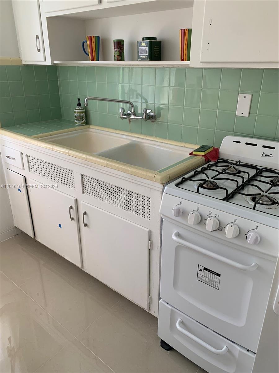723 NE 91st St #3C, Miami Shores FL 33138