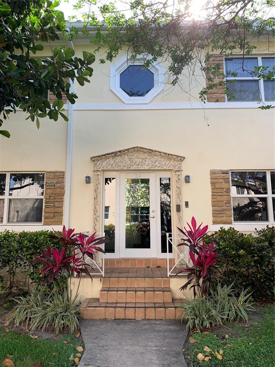 723 NE 91st St #3C, Miami Shores FL 33138
