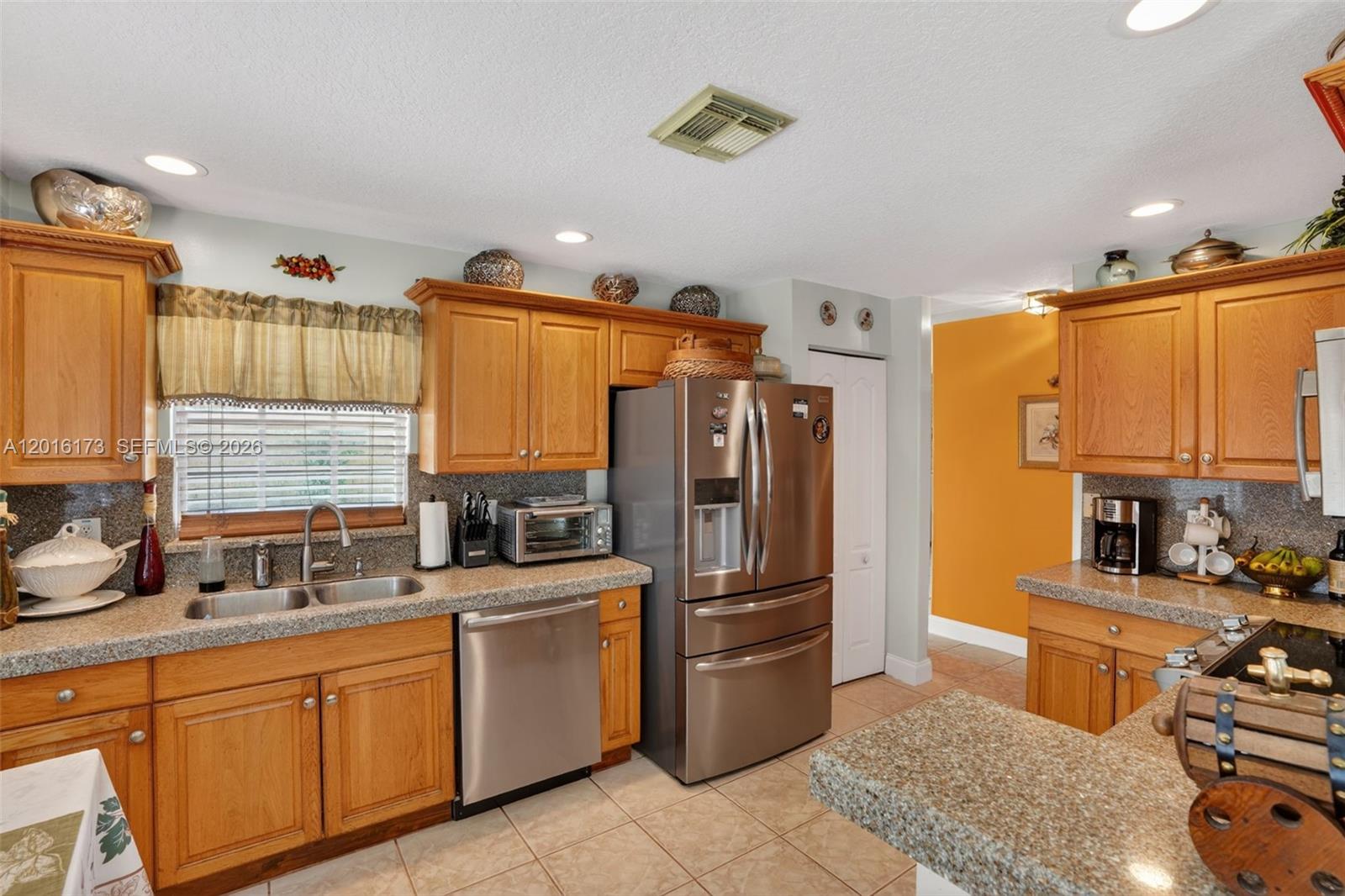 10331 SW 164th Ct, Miami FL 33196