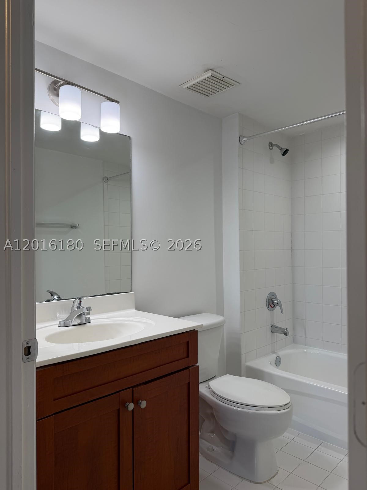 36 NW 6th Ave #1108, Miami FL 33128