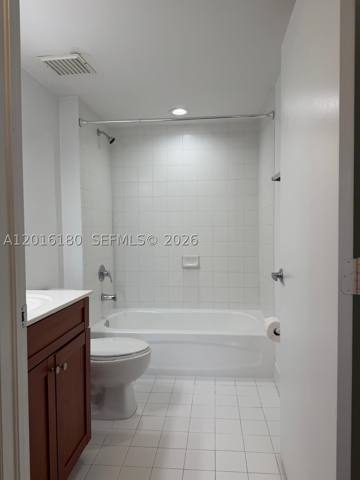 36 NW 6th Ave #1108, Miami FL 33128