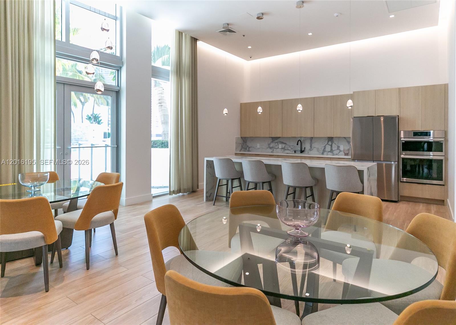 90 SW 3rd St #1611, Miami FL 33130
