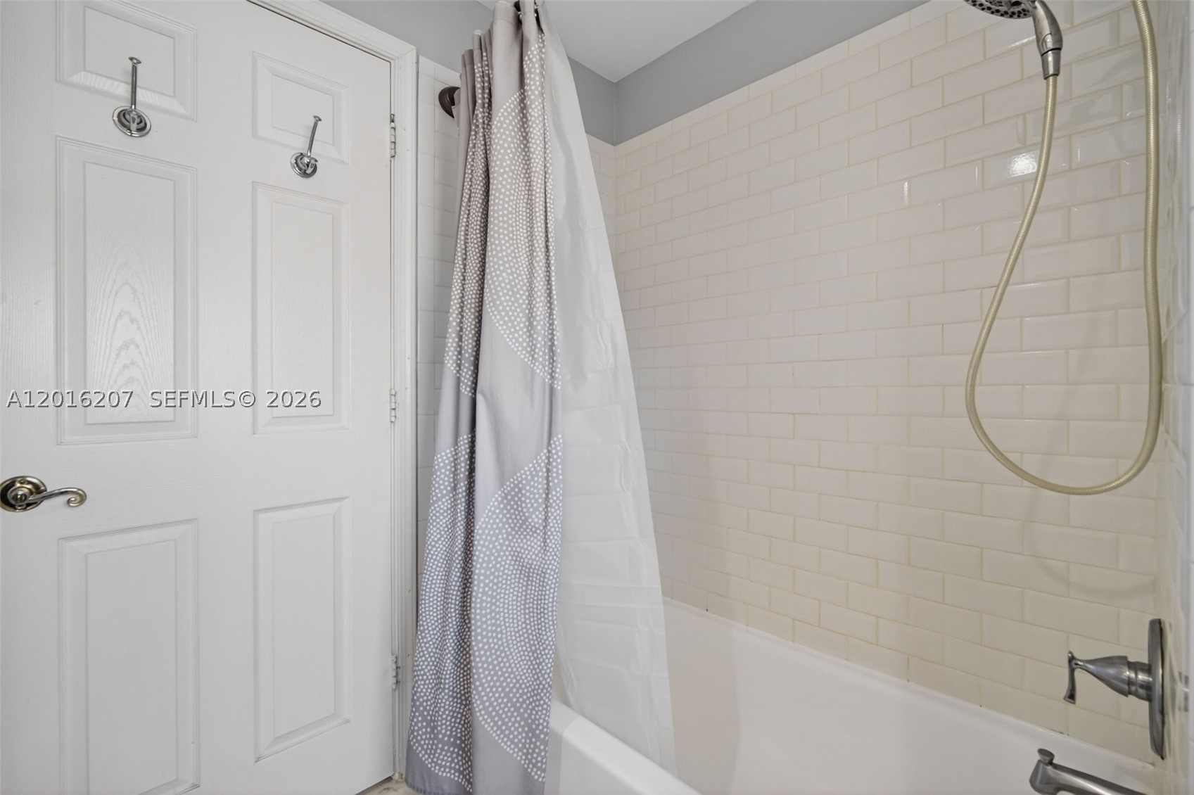 16735 NW 11th Street, Pembroke Pines FL 33028
