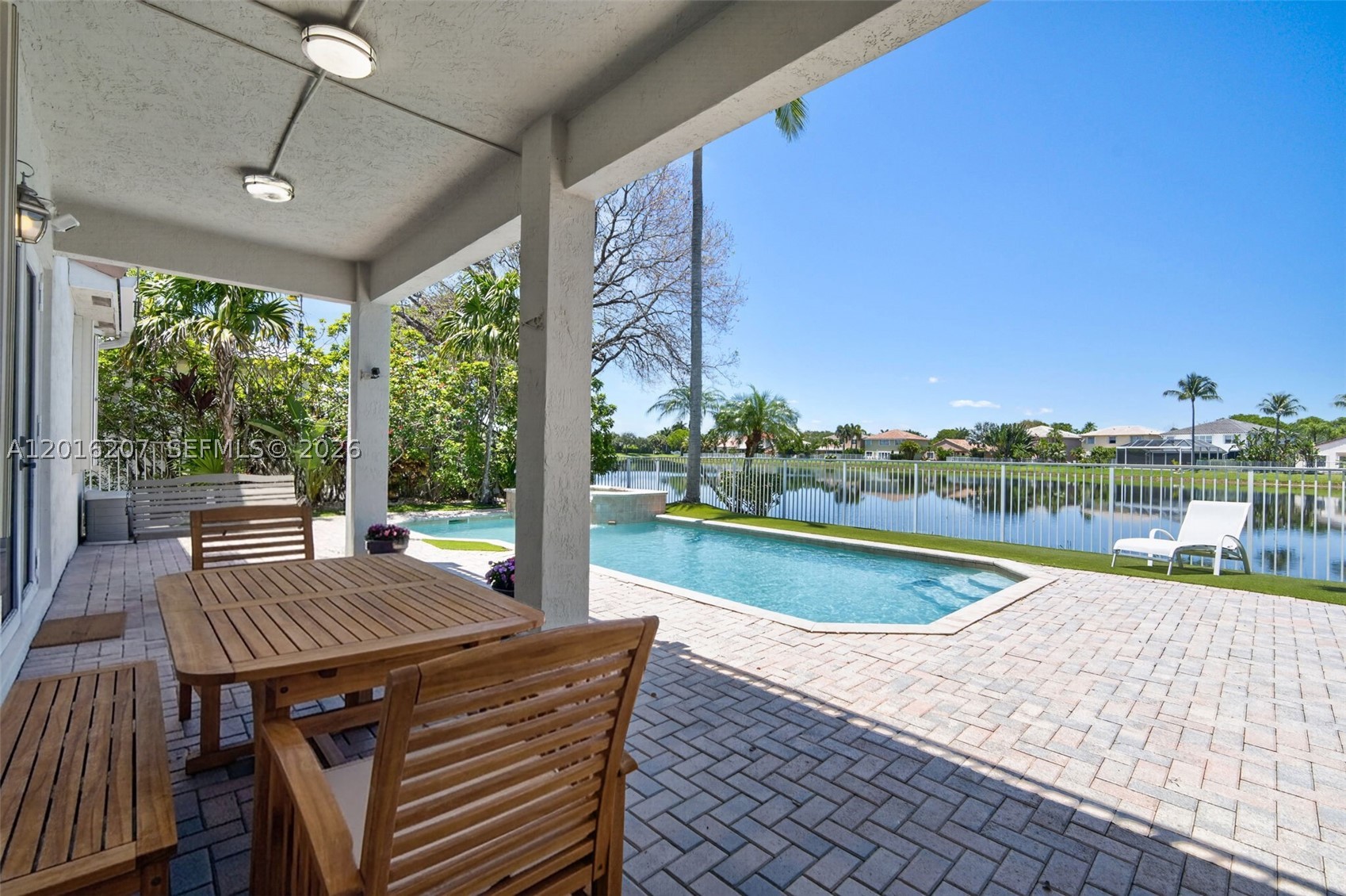 16735 NW 11th Street, Pembroke Pines FL 33028