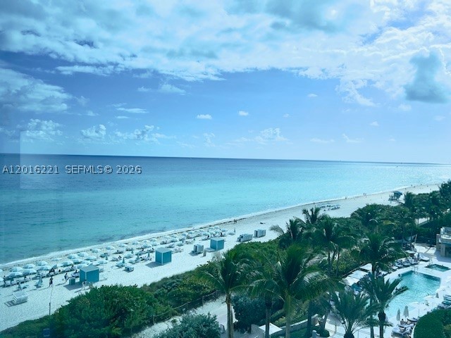 6801 Collins Ave #718 (deed 707), Miami Beach FL 33141