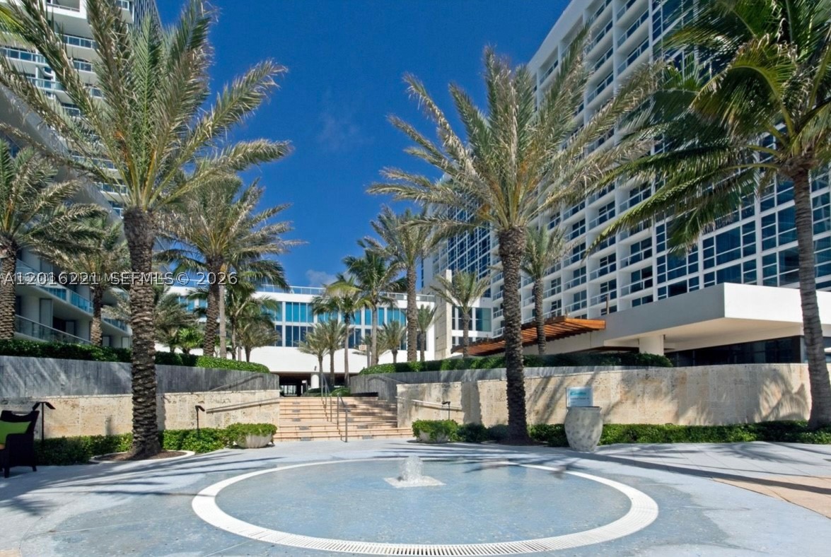 6801 Collins Ave #718 (deed 707), Miami Beach FL 33141