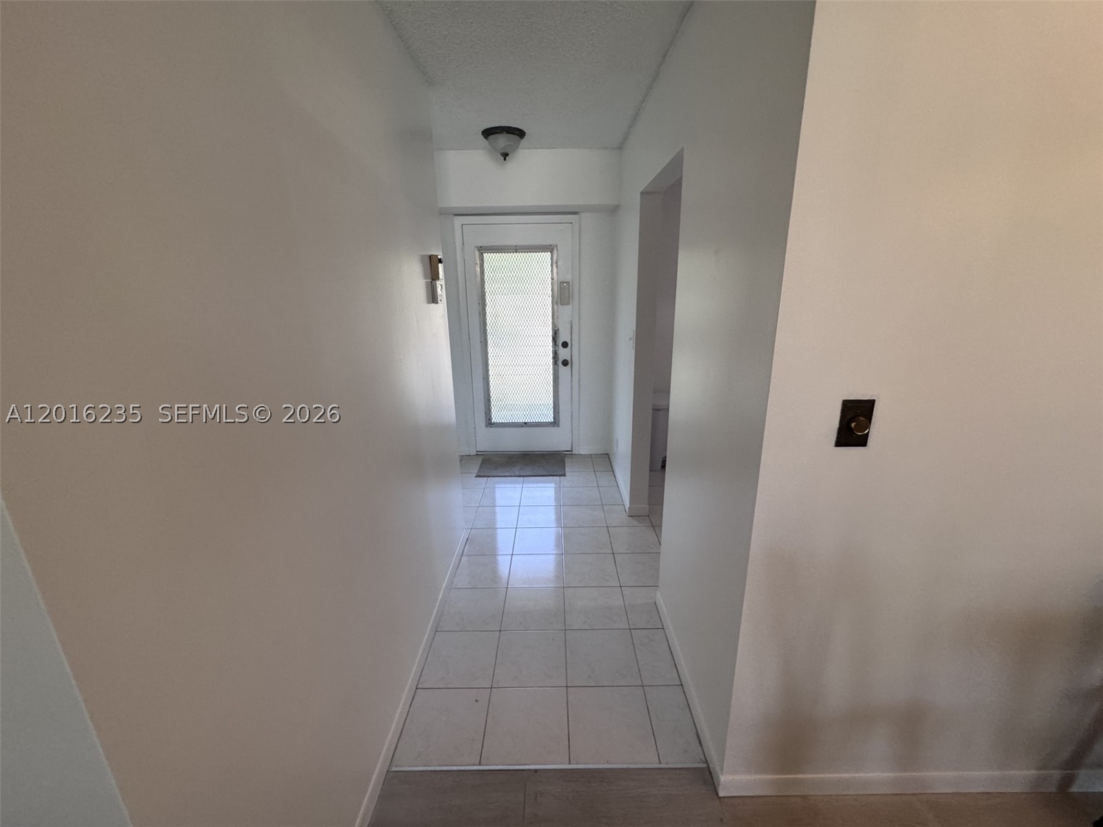 1025 SE 3rd Ave #102, Dania Beach FL 33004