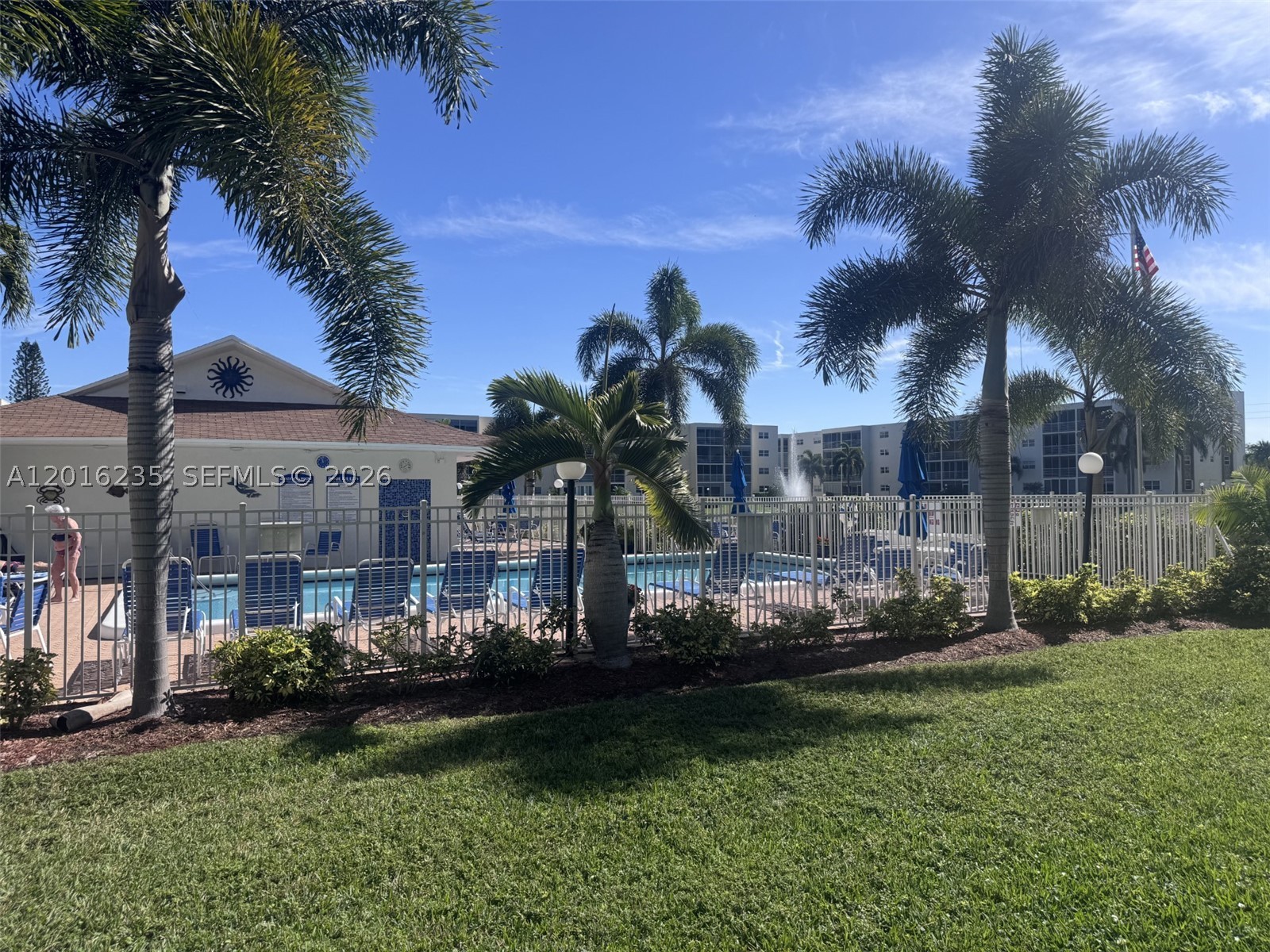 1025 SE 3rd Ave #102, Dania Beach FL 33004