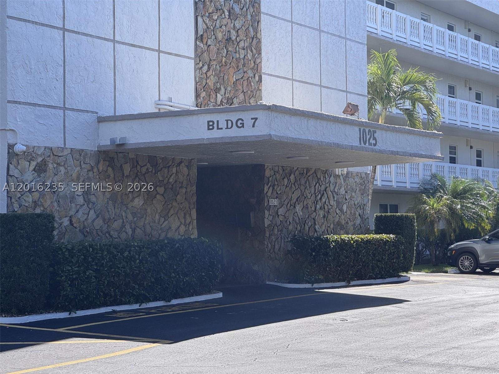 1025 SE 3rd Ave #102, Dania Beach FL 33004