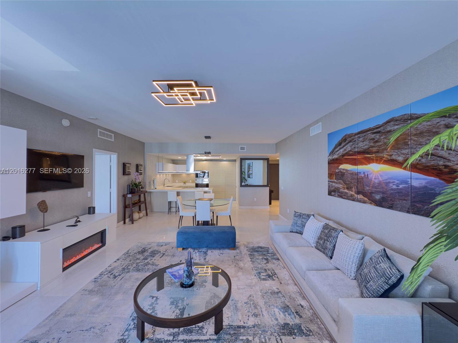 17111 Biscayne Blvd #1705, North Miami Beach FL 33160
